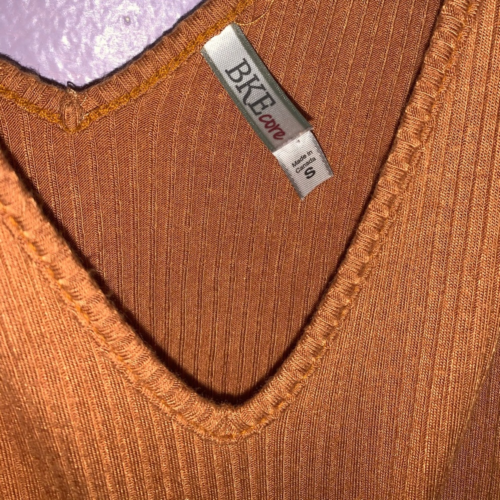 BKE tank top 🧡